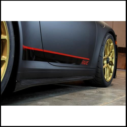 APR Porsche 991 GT3 Carbon Fiber Rocker Extensions
